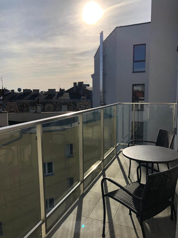 Rent Like Home - Krysiewicza 3 Poznan Dış mekan fotoğraf